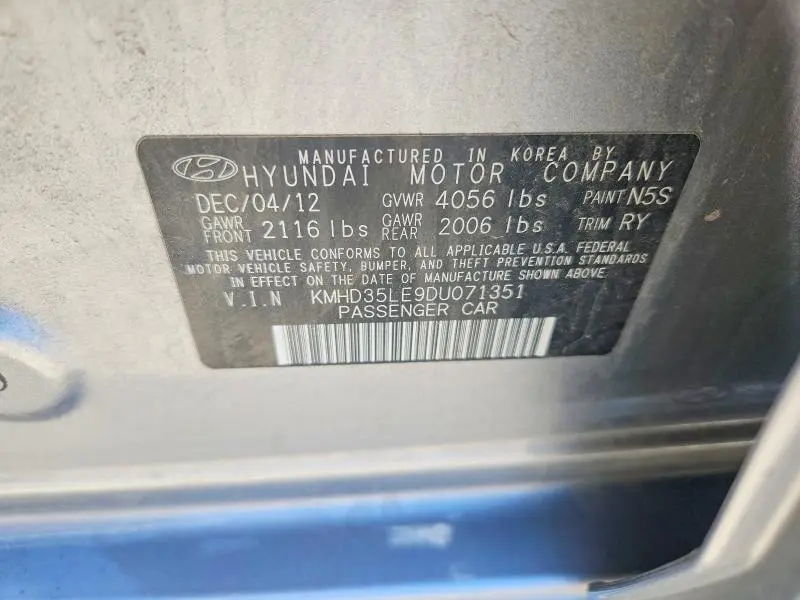 2013 HYUNDAI ELANTRA GT BASE  