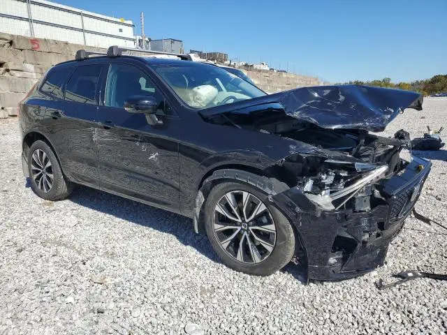 2024 VOLVO XC60 CORE  