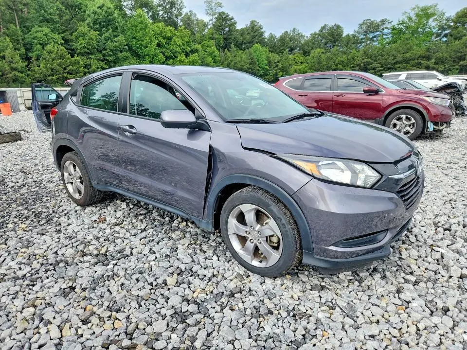 2017 HONDA HR-V LX  