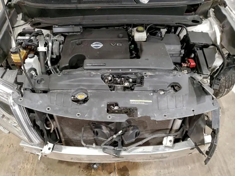 2014 NISSAN PATHFINDER S  