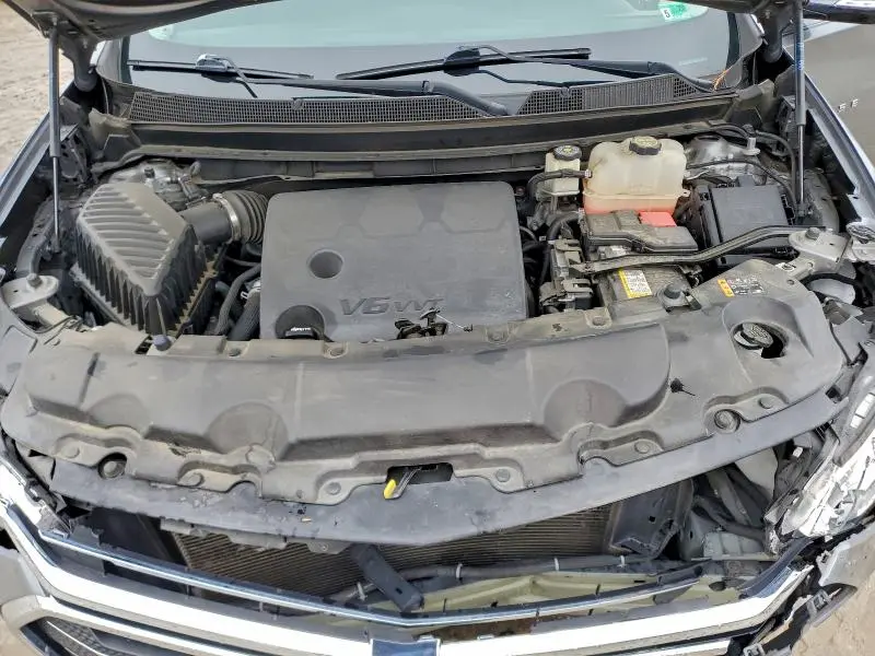 2020 CHEVROLET TRAVERSE LT  