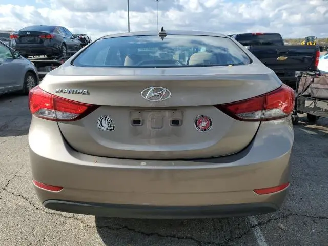 2016 HYUNDAI ELANTRA SE  