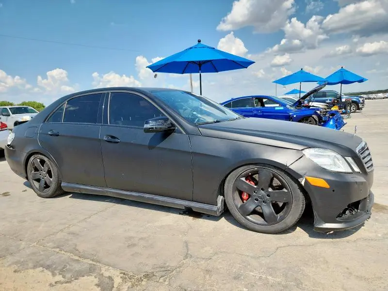 2010 MERCEDES-BENZ E 550  