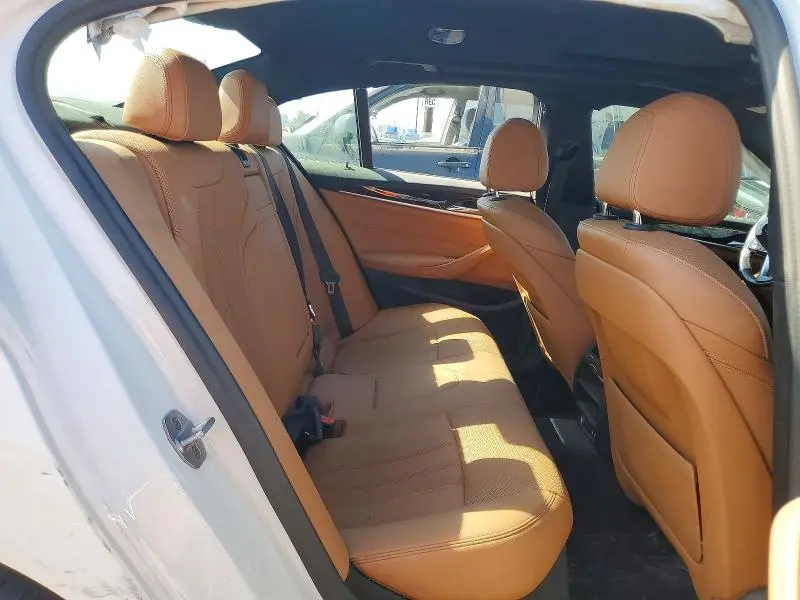 2021 BMW 530E   
