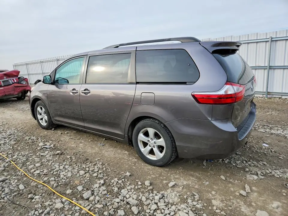 2017 TOYOTA SIENNA LE 8-PASSENGER  