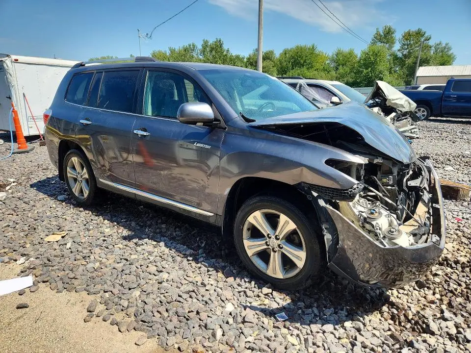 2011 TOYOTA HIGHLANDER LIMITED  