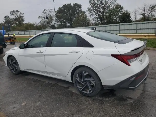 2025 HYUNDAI ELANTRA BLUE  