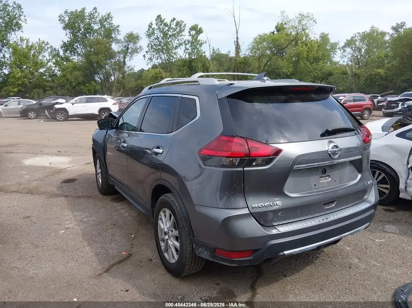 2017 NISSAN ROGUE SV