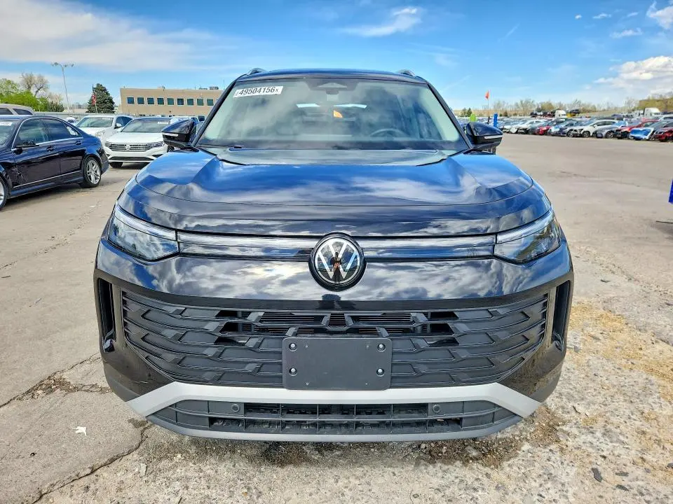 2025 VOLKSWAGEN TIGUAN SE  