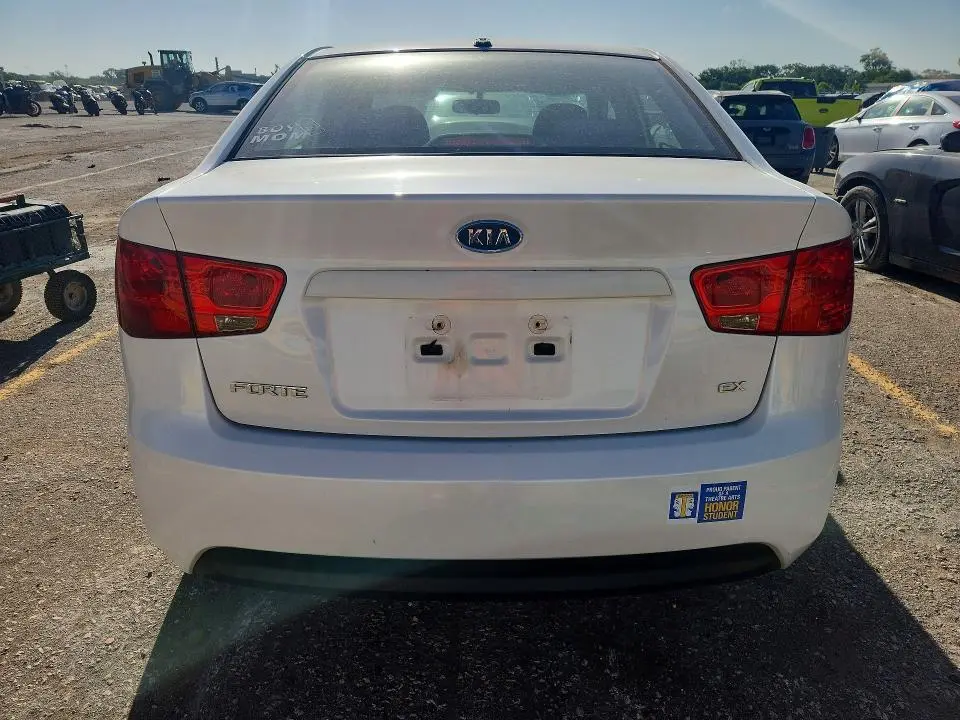 2011 KIA FORTE EX  
