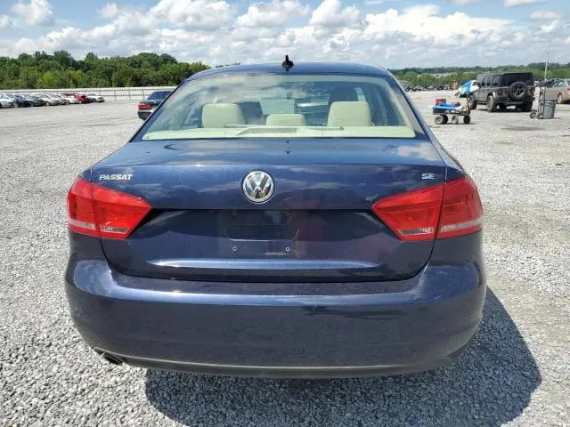 2013 VOLKSWAGEN PASSAT SE  