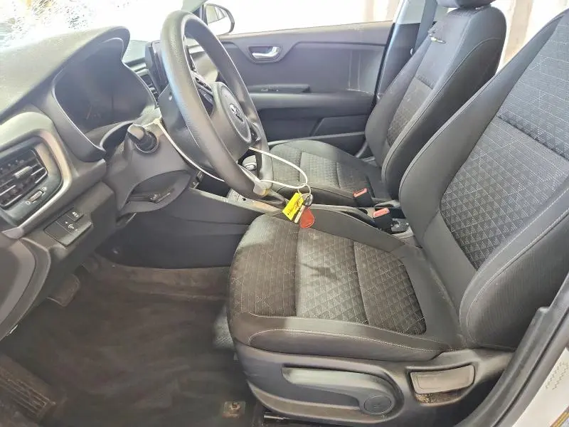 2021 KIA RIO LX  