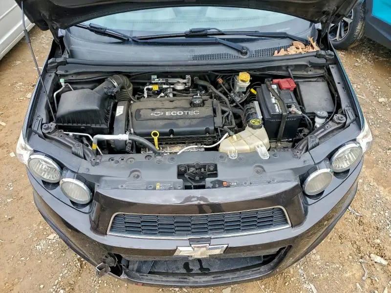 2015 CHEVROLET SONIC LT  