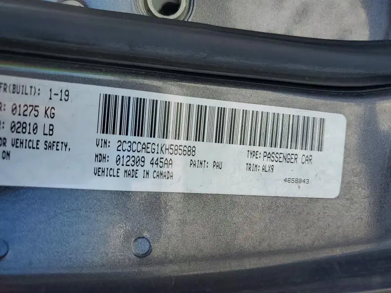 2019 CHRYSLER 300 LIMITED  