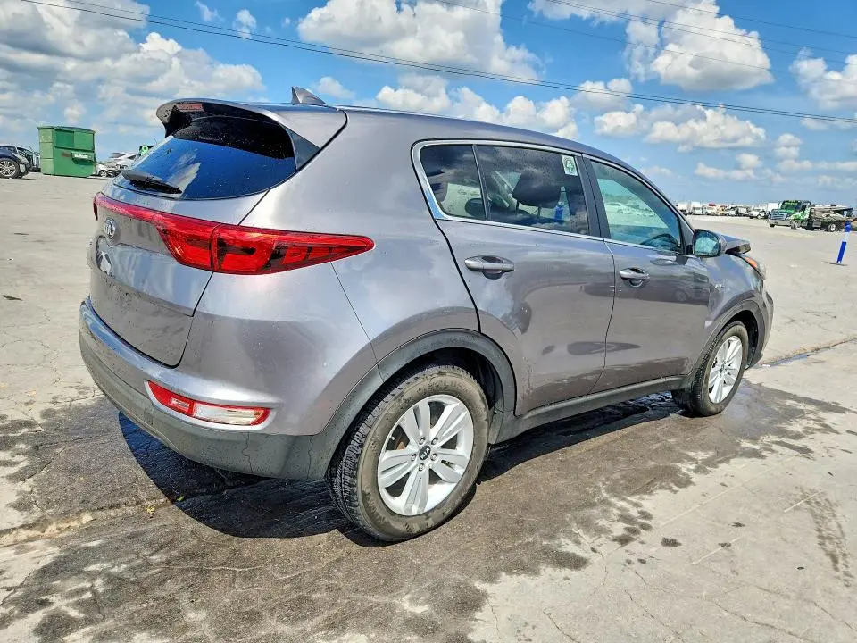 2018 KIA SPORTAGE LX  