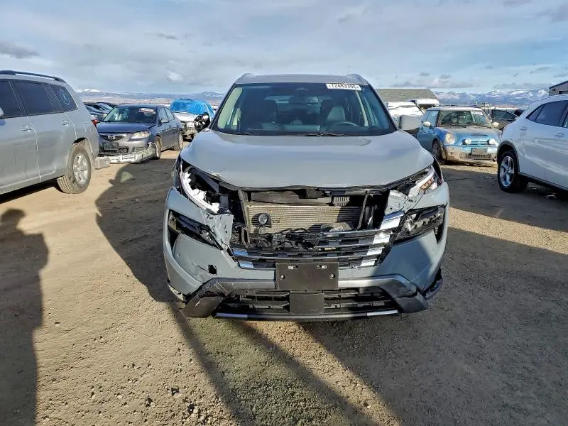 2024 NISSAN ROGUE SL  