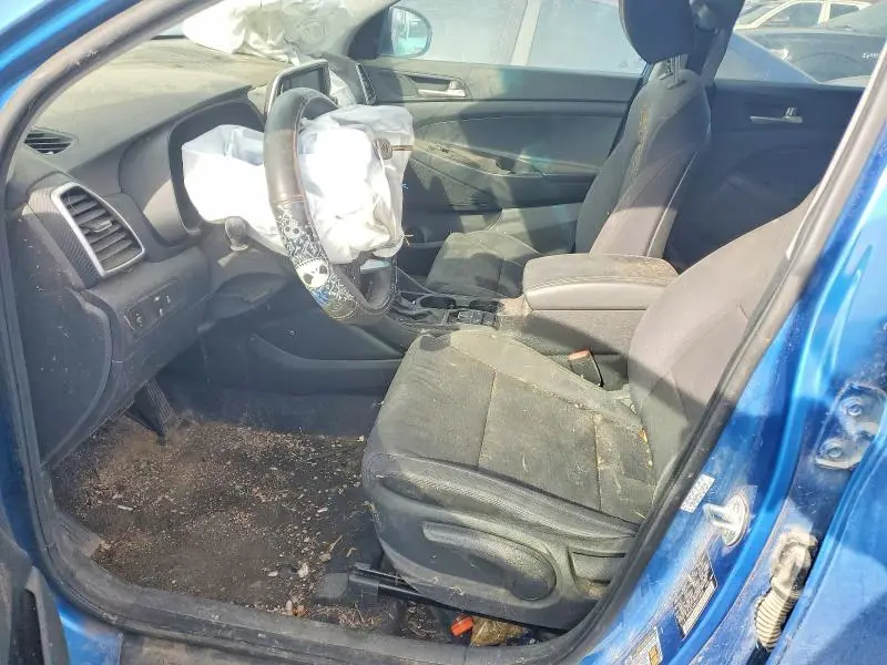 2020 HYUNDAI TUCSON SE  