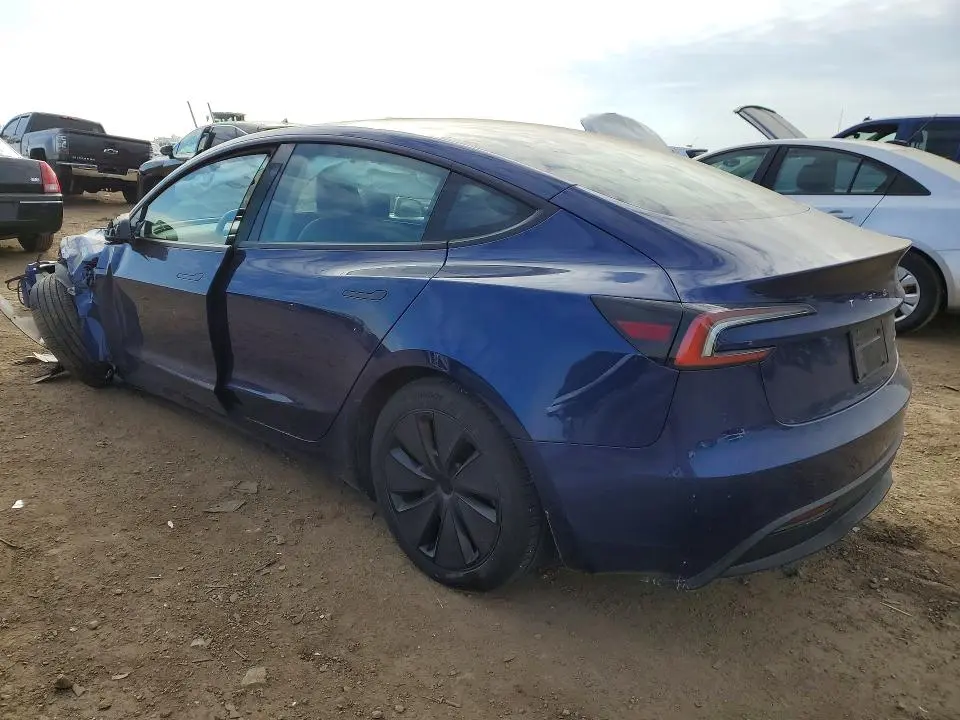 2024 TESLA MODEL 3   