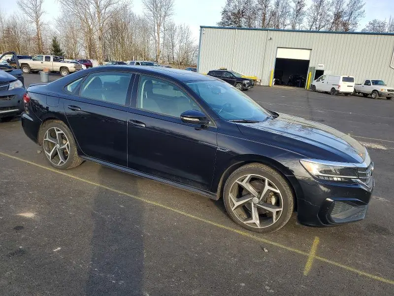 2020 VOLKSWAGEN PASSAT R-LINE  