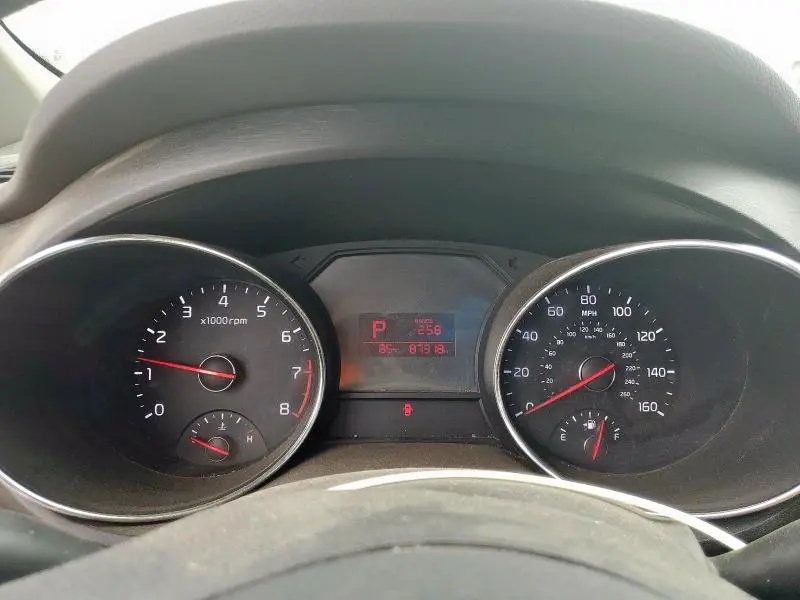 2016 KIA SEDONA LX  