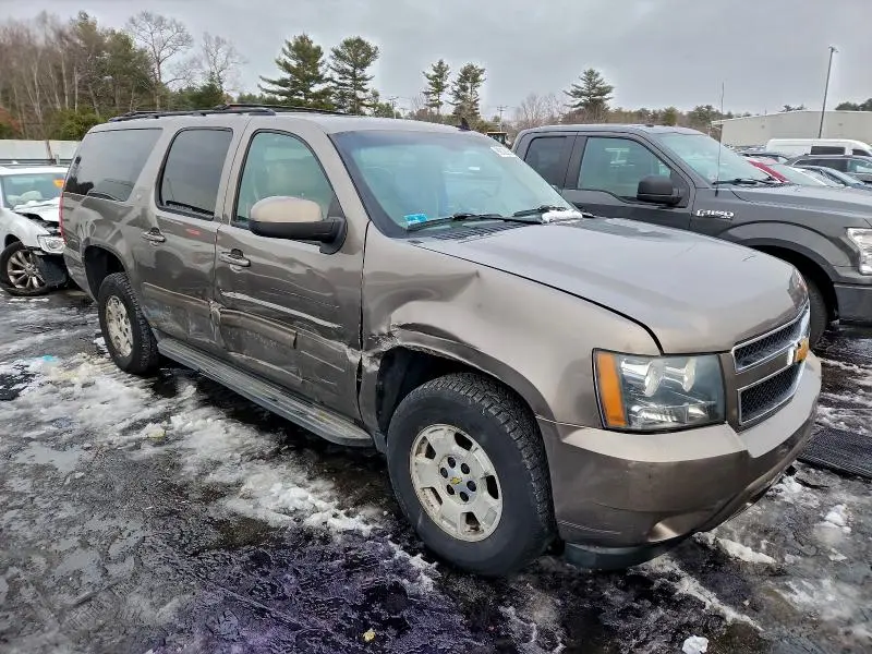 2012 CHEVROLET SUBURBAN K1500 LT  