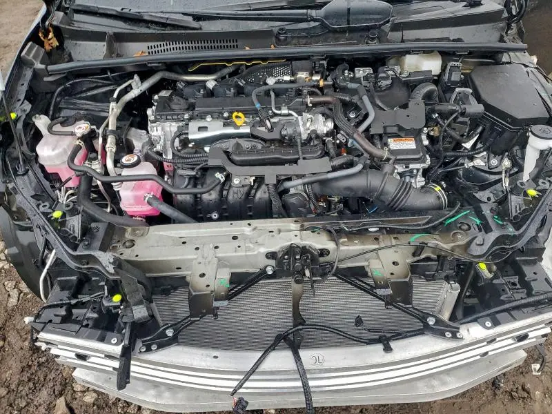 2025 TOYOTA PRIUS LE  