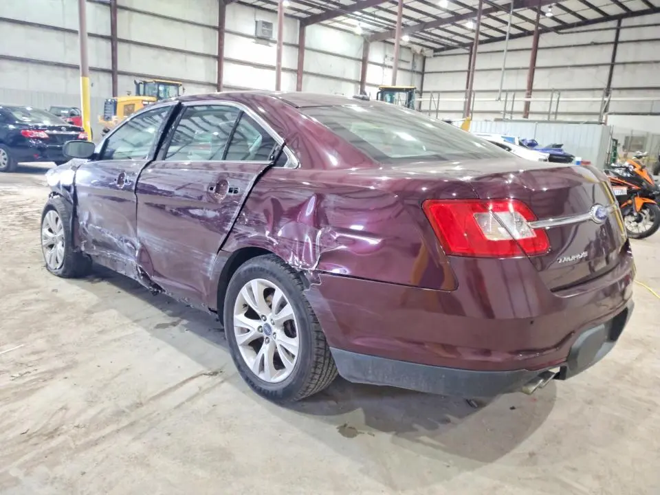 2011 FORD TAURUS SEL  