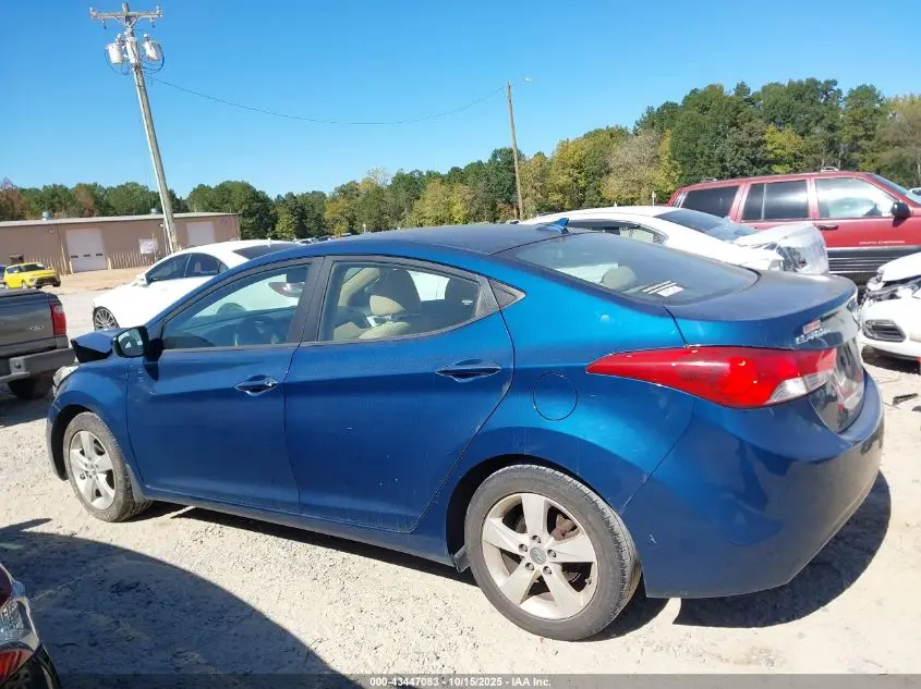 2013 HYUNDAI ELANTRA GLS