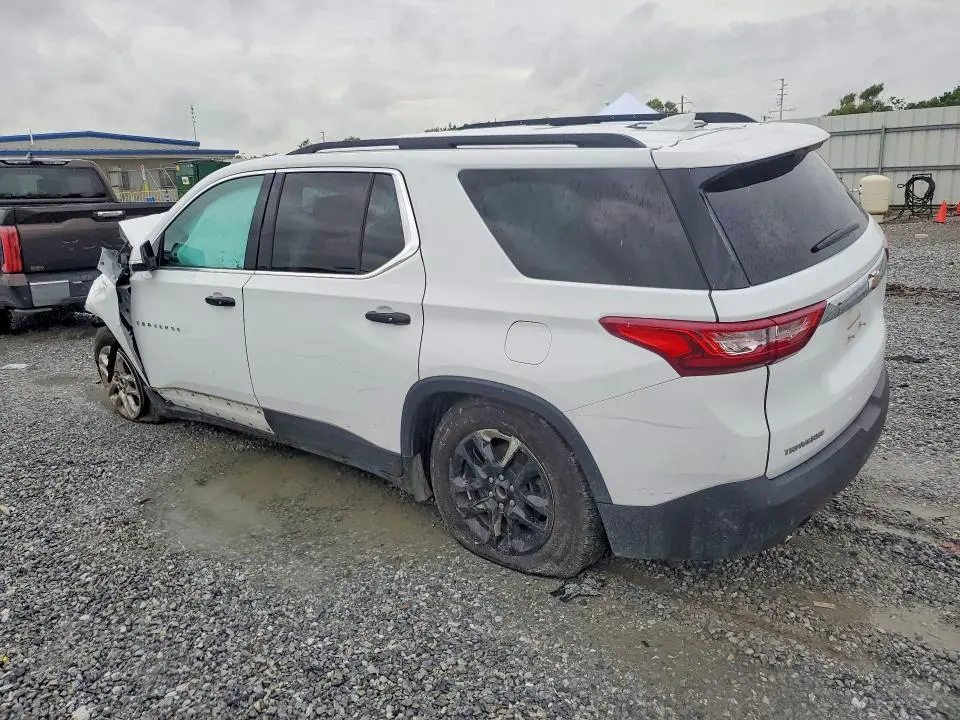 2020 CHEVROLET TRAVERSE LT  