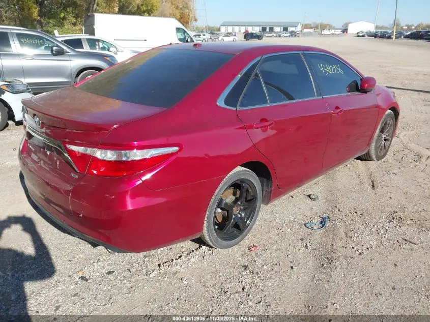 2017 TOYOTA CAMRY XSE