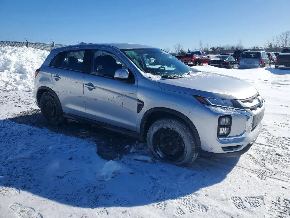 2021 MITSUBISHI RVR ES  