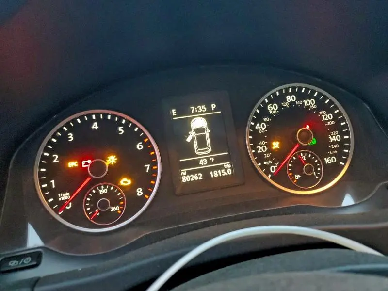 2017 VOLKSWAGEN TIGUAN SEL  