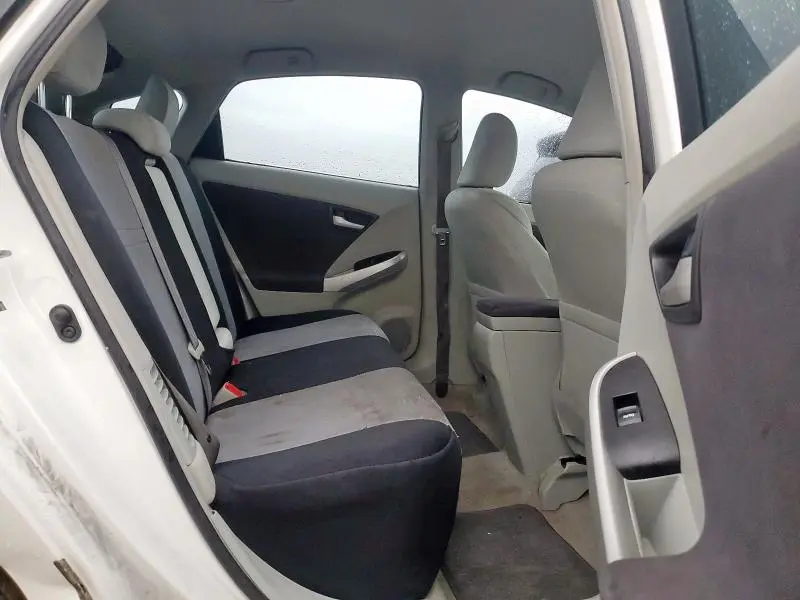 2011 TOYOTA PRIUS   