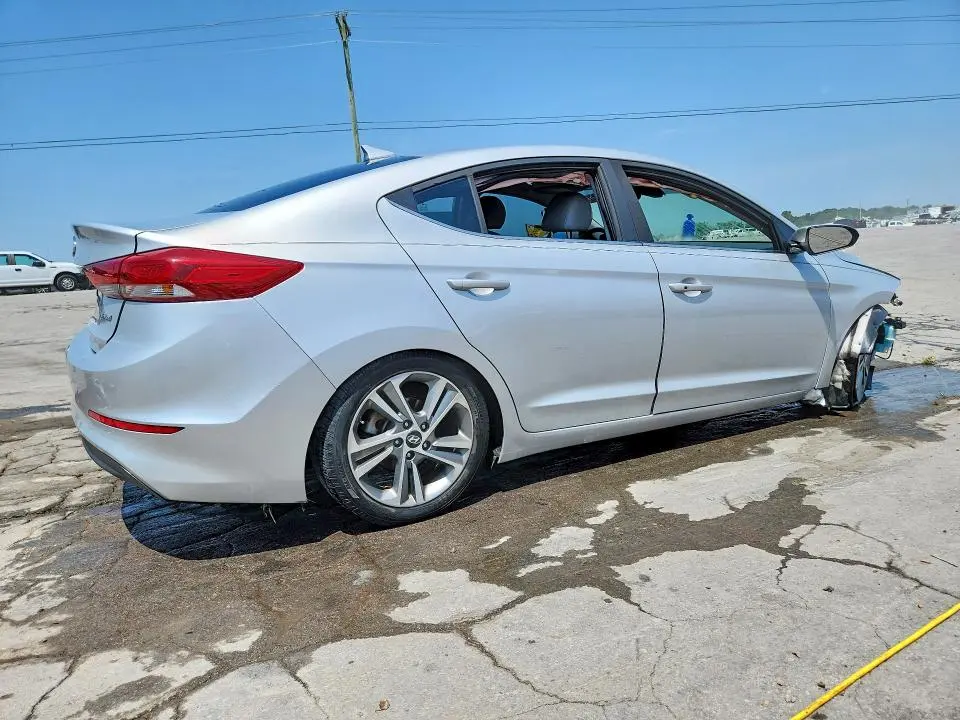 2018 HYUNDAI ELANTRA LIMITED  