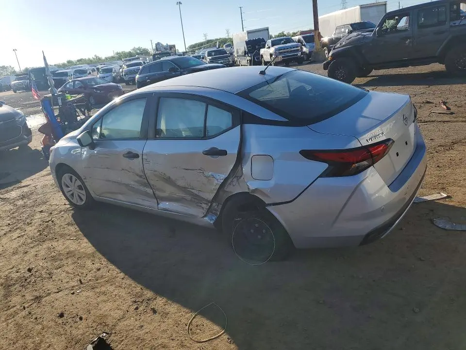 2024 NISSAN VERSA S  