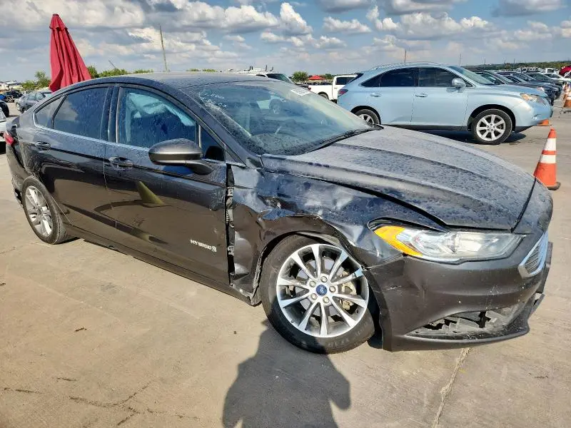 2017 FORD FUSION SE HYBRID  