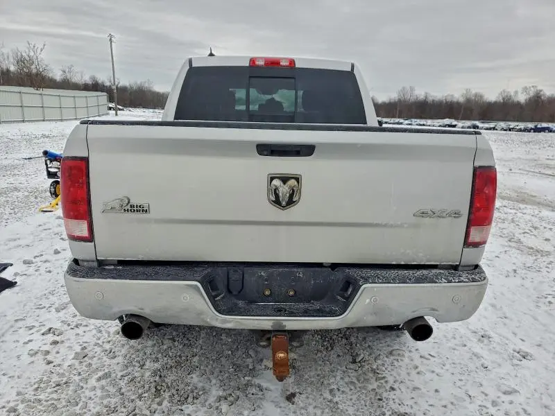 2019 RAM 1500 CLASSIC SLT  