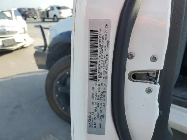 2017 RAM 1500 SLT