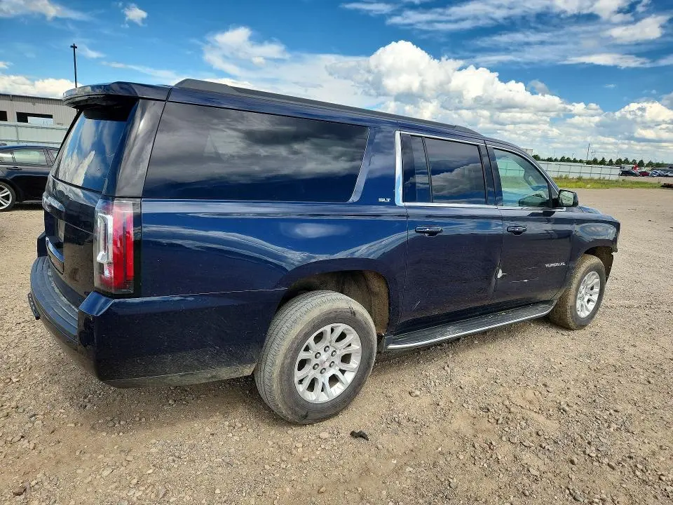 2017 GMC YUKON XL K1500 SLT  