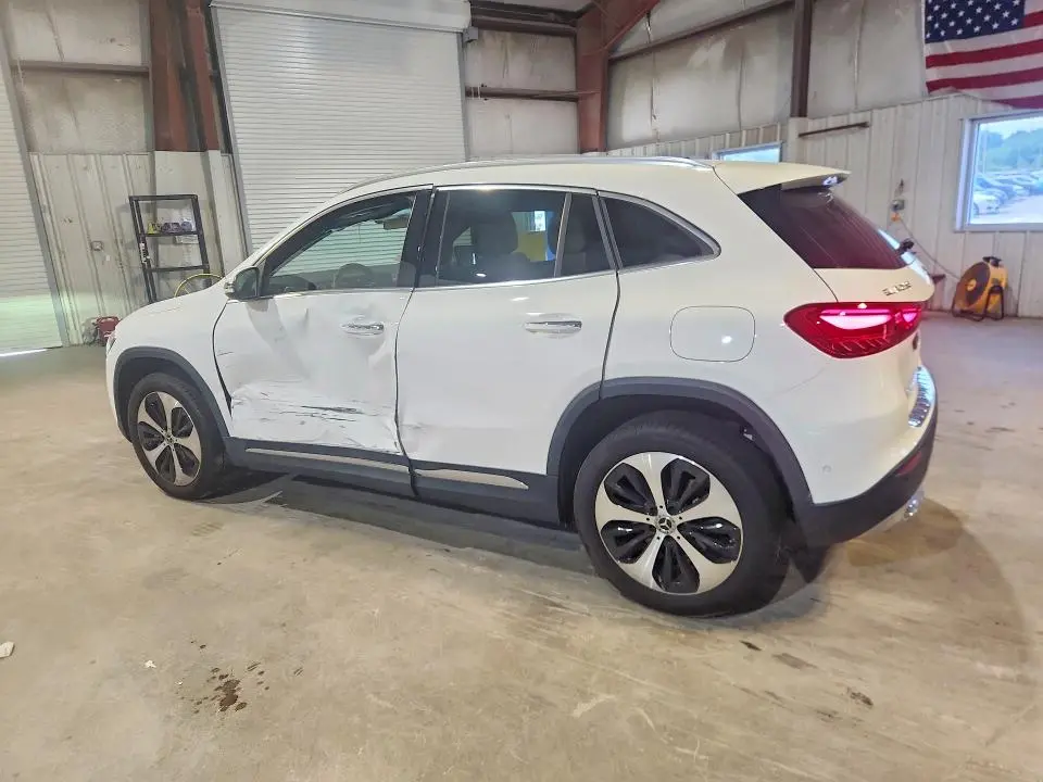 2025 MERCEDES-BENZ GLA 250 4MATIC  