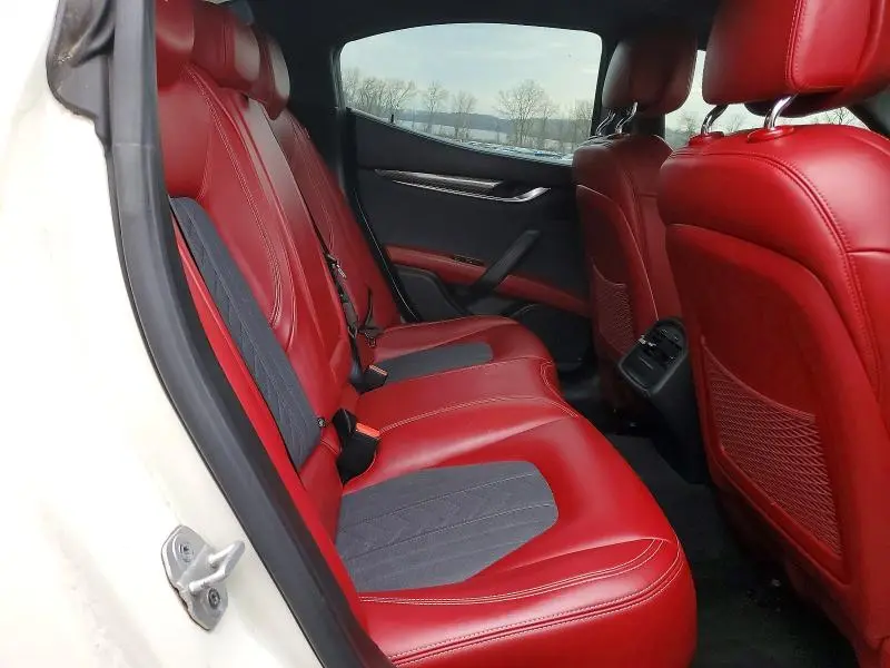 2019 MASERATI GHIBLI S  