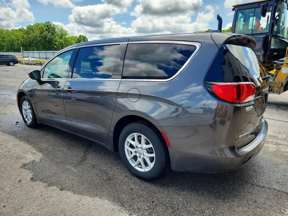 2017 CHRYSLER PACIFICA TOURING  