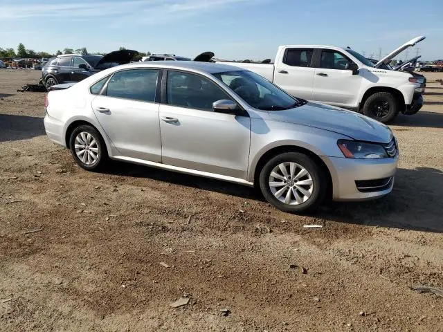 2013 VOLKSWAGEN PASSAT S  