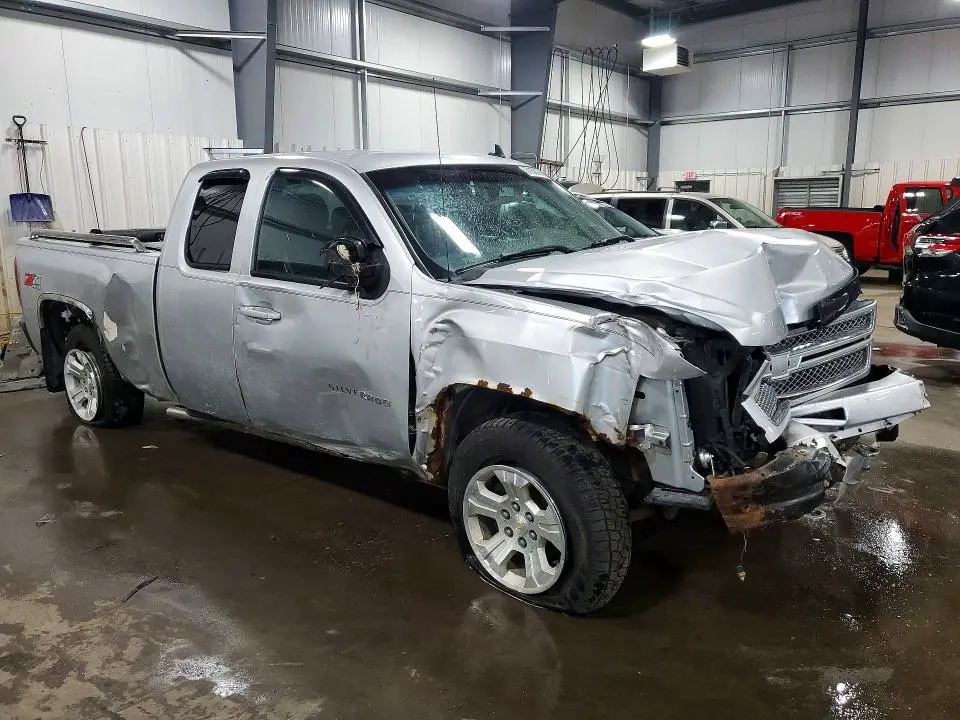 2013 CHEVROLET SILVERADO K1500 LT  