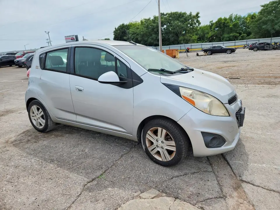 2014 CHEVROLET SPARK 1LT  