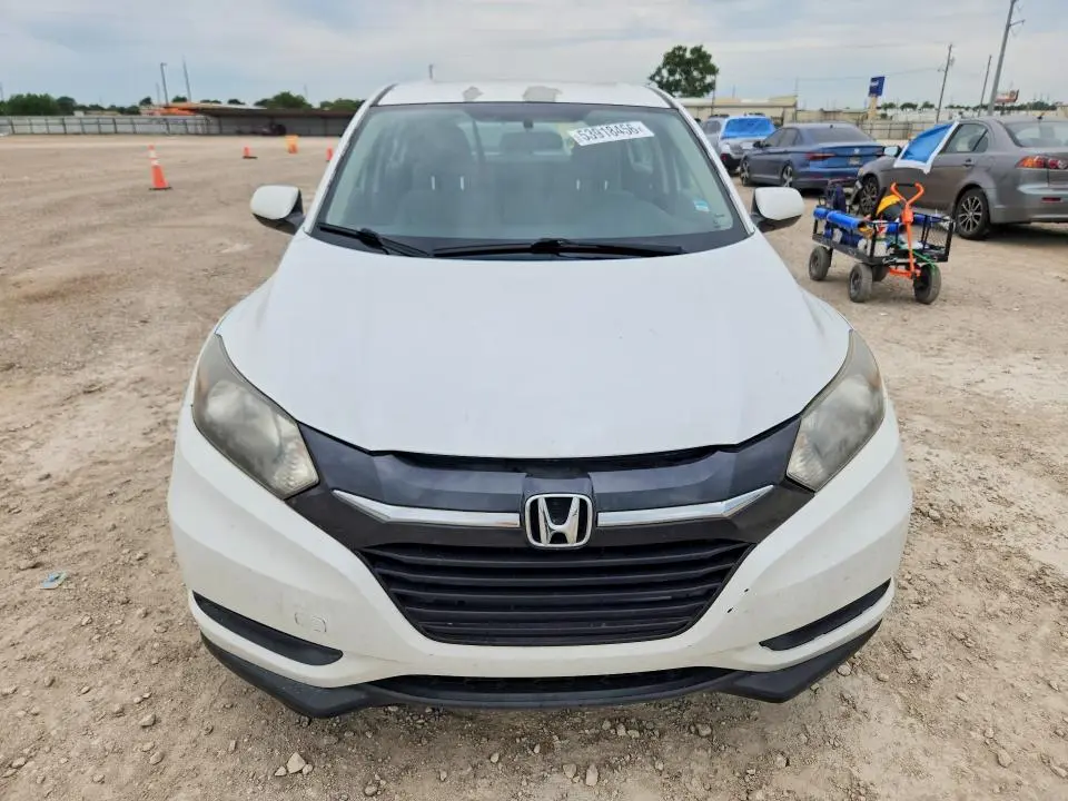 2016 HONDA HR-V LX  