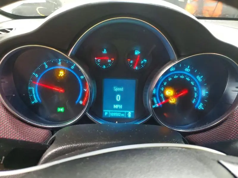 2012 CHEVROLET CRUZE LT  