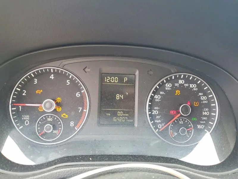 2015 VOLKSWAGEN PASSAT S  