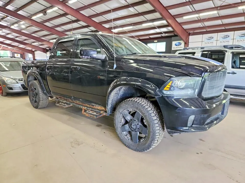 2013 RAM 1500 SPORT  