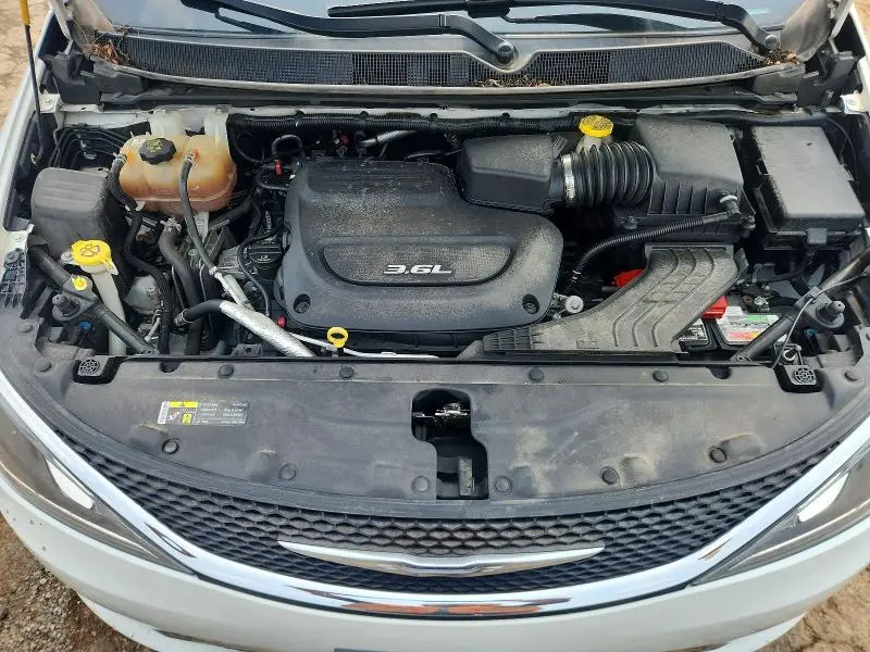 2017 CHRYSLER PACIFICA TOURING L  